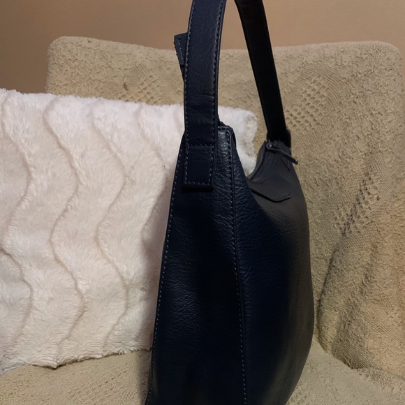 NWOT VEGAN MATT & NAT crossbody/hobo in dark navy Color - Picture 2 of 6